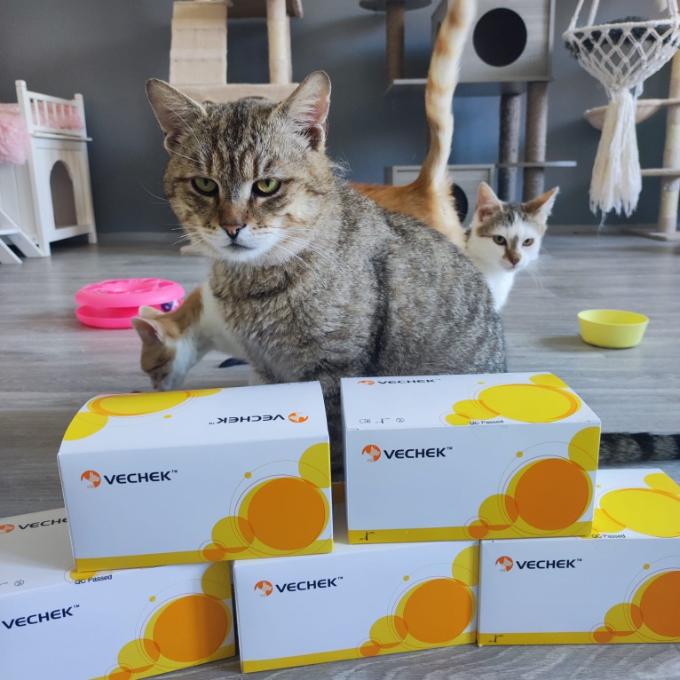 20 testů na panleukopénii + 20 testů na FeLV a FIV