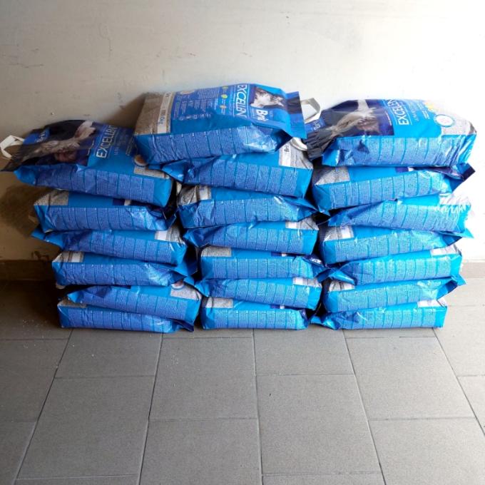 Stelivo Brit pro kočičky z Plzně